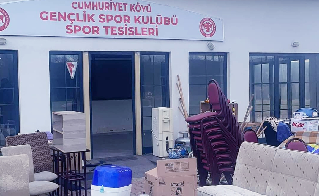 Murat Aydın Cumhuriyetköy Spor’u Polis zoruyla kovdu!
